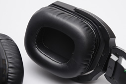 画像ギャラリー No.008のサムネイル画像 / アナログ接続のリアル7.1chサラウンドヘッドセット「Razer Tiamat 7.1」レビュー。その完成度と「使い方」を明らかにする