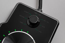 画像ギャラリー No.020のサムネイル画像 / アナログ接続のリアル7.1chサラウンドヘッドセット「Razer Tiamat 7.1」レビュー。その完成度と「使い方」を明らかにする