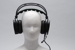 画像ギャラリー No.024のサムネイル画像 / アナログ接続のリアル7.1chサラウンドヘッドセット「Razer Tiamat 7.1」レビュー。その完成度と「使い方」を明らかにする