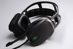 画像ギャラリー No.035のサムネイル画像 / アナログ接続のリアル7.1chサラウンドヘッドセット「Razer Tiamat 7.1」レビュー。その完成度と「使い方」を明らかにする