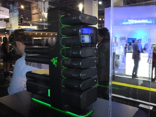 画像ギャラリー No.002のサムネイル画像 / ［CES 2014］これがゲームPCの未来形!? Razer，フルモジュラー型デスクトップPCのコンセプトを披露