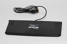 画像ギャラリー No.014のサムネイル画像 / Razer独自の「緑軸」「オレンジ軸」メカニカルキースイッチは買いか？ ゲーマー向けキーボード「BlackWidow」の新モデルをテスト