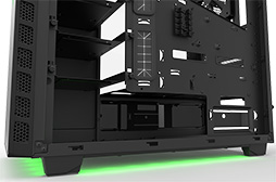 画像ギャラリー No.006のサムネイル画像 / Razer,ゲーマー向けPCケース監修プログラムを開始。第1弾はNZXT製のミドルタワーPCケース「H440 - Designed by Razer」