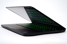 画像ギャラリー No.012のサムネイル画像 / 「Razer Blade（2014）」レビュー。日本市場へ上陸したRazer製ノートPCの性能と発熱を細かく見てみる