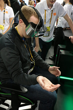 画像ギャラリー No.015のサムネイル画像 / ［GDC 2015］仮想現実対応デバイス統一規格を目指す「OSVR」の現状は？ 対応製品とデモの内容を探る