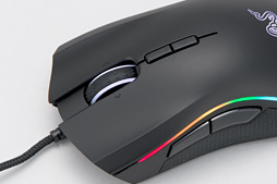 画像ギャラリー No.004のサムネイル画像 / 「Razer Mamba Tournament Edition」レビュー。新世代レーザーセンサー搭載のハイエンドマウスはさすがの完成度だ