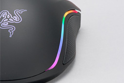 画像ギャラリー No.021のサムネイル画像 / 「Razer Mamba Tournament Edition」レビュー。新世代レーザーセンサー搭載のハイエンドマウスはさすがの完成度だ