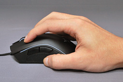 画像ギャラリー No.039のサムネイル画像 / 「Razer Mamba Tournament Edition」レビュー。新世代レーザーセンサー搭載のハイエンドマウスはさすがの完成度だ