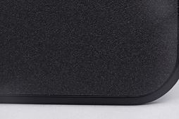 画像ギャラリー No.010のサムネイル画像 / 約1677万色で光るゲーマー向けマウスパッド「Razer Firefly」を使ってみた。室内でほのかに光り，暗所ではやたらと目立つ