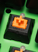 画像ギャラリー No.015のサムネイル画像 / Razerに聞くゲーマー向けキーボード新モデル「BlackWidow X」。オリジナルキースイッチは“第2世代”に
