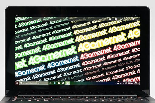 画像ギャラリー No.016のサムネイル画像 / 単体GPUを持たないRazer製Ultrabookは意外な優等生。「Blade Stealth」ファーストインプレッション