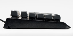 画像ギャラリー No.008のサムネイル画像 / 「Razer BlackWidow X Chroma」英語配列モデルを試す。「X」付きのBlackWidowは,従来モデルと何が違うのか