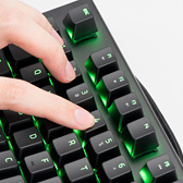 画像ギャラリー No.014のサムネイル画像 / 「Razer BlackWidow X Chroma」英語配列モデルを試す。「X」付きのBlackWidowは,従来モデルと何が違うのか