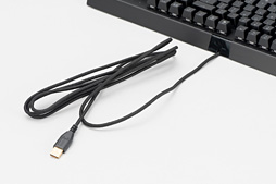 画像ギャラリー No.030のサムネイル画像 / 「Razer BlackWidow X Chroma」英語配列モデルを試す。「X」付きのBlackWidowは,従来モデルと何が違うのか