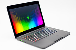 画像ギャラリー No.002のサムネイル画像 / 「Razer Blade」2016年モデルをテスト。超薄型のゲーマー向けノートPCは，持ち運べるゲーム環境への期待に応えられるか？