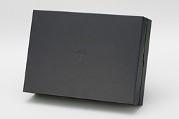 画像ギャラリー No.004のサムネイル画像 / 「Razer Blade」2016年モデルをテスト。超薄型のゲーマー向けノートPCは，持ち運べるゲーム環境への期待に応えられるか？