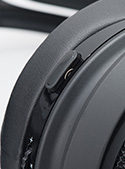 画像ギャラリー No.004のサムネイル画像 / 「Razer ManO'War」レビュー。「遅延ゼロ」が謳われるワイヤレスヘッドセット，その総合力を明らかにする