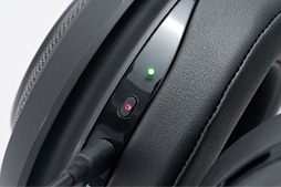 画像ギャラリー No.011のサムネイル画像 / 「Razer ManO'War」レビュー。「遅延ゼロ」が謳われるワイヤレスヘッドセット，その総合力を明らかにする