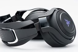 画像ギャラリー No.021のサムネイル画像 / 「Razer ManO'War」レビュー。「遅延ゼロ」が謳われるワイヤレスヘッドセット，その総合力を明らかにする