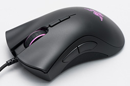 画像ギャラリー No.006のサムネイル画像 / 「Razer DeathAdder Elite」レビュー。ド定番マウスシリーズの最新作は,ゲーマーの期待に応えてくれるか