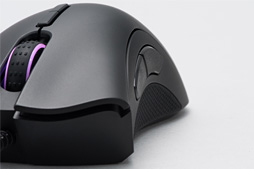 画像ギャラリー No.025のサムネイル画像 / 「Razer DeathAdder Elite」レビュー。ド定番マウスシリーズの最新作は,ゲーマーの期待に応えてくれるか