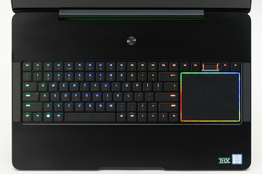 画像ギャラリー No.006のサムネイル画像 / 「Razer Blade Pro」ノートPCの2017年モデルを試す。薄型メカニカルキースイッチはとにかく素晴らしく,これだけでも買う価値がある