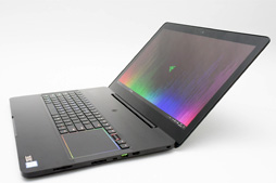 画像ギャラリー No.008のサムネイル画像 / 「Razer Blade Pro」ノートPCの2017年モデルを試す。薄型メカニカルキースイッチはとにかく素晴らしく,これだけでも買う価値がある