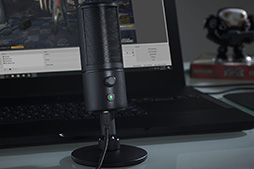 画像ギャラリー No.009のサムネイル画像 / ホイール付き左手用キーパッド「Razer Tartarus V2」が12月23日に国内発売決定。RazerのPS4対応ヘッドセットやマイクなども同時に