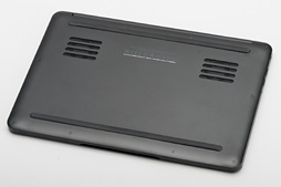 画像ギャラリー No.011のサムネイル画像 / 2017年版「Razer Blade」の4Kパネル搭載モデル，ミニレビュー。本気でゲームに使ってみた