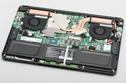 画像ギャラリー No.014のサムネイル画像 / 2017年版「Razer Blade」の4Kパネル搭載モデル，ミニレビュー。本気でゲームに使ってみた