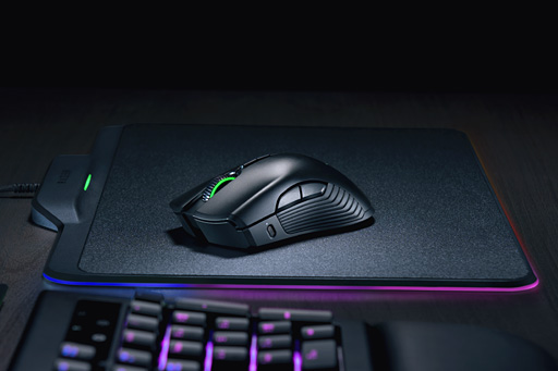 画像ギャラリー No.002のサムネイル画像 / ［CES 2018］Razer，ワイヤレスマウスを充電から解放するシステム「HyperFlux」発表。マウス側にはバッテリーを搭載せず軽量化し，常時給電に