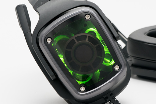 画像ギャラリー No.004のサムネイル画像 / 「Razer Tiamat 7.1 V2」レビュー。今や貴重なリアル7.1ch出力対応ヘッドセットは誰のためのものか
