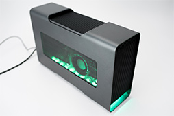 画像ギャラリー No.044のサムネイル画像 / 「Razer Core V2」レビュー。Thunderbolt 3接続の外付けグラフィックスボックス第2世代モデルは何が変わったか