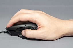 画像ギャラリー No.023のサムネイル画像 / 「Razer Basilisk」レビュー。第5世代光学センサー搭載の「FPS向けマウス」は何が新しい？