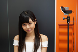 画像ギャラリー No.027のサムネイル画像 / リングライト付きWebカメラ「Razer Kiyo」を試す。最小限の照明でけっこうキレイに顔出し配信できるアイテムだ