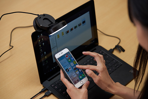 画像ギャラリー No.030のサムネイル画像 / リングライト付きWebカメラ「Razer Kiyo」を試す。最小限の照明でけっこうキレイに顔出し配信できるアイテムだ