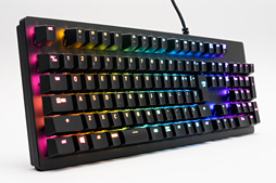 画像ギャラリー No.003のサムネイル画像 / 「Razer Huntsman」レビュー。国内発売決定済みの日本語配列モデルで「Opto-Mechanical」キースイッチの実力に迫る