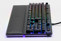 画像ギャラリー No.024のサムネイル画像 / 「Razer Huntsman」レビュー。国内発売決定済みの日本語配列モデルで「Opto-Mechanical」キースイッチの実力に迫る