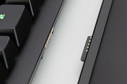 画像ギャラリー No.036のサムネイル画像 / 「Razer Huntsman」レビュー。国内発売決定済みの日本語配列モデルで「Opto-Mechanical」キースイッチの実力に迫る