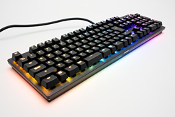 画像ギャラリー No.050のサムネイル画像 / 「Razer Huntsman」レビュー。国内発売決定済みの日本語配列モデルで「Opto-Mechanical」キースイッチの実力に迫る