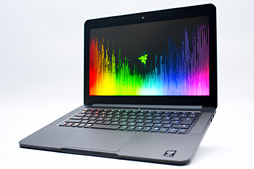 画像ギャラリー No.004のサムネイル画像 / 【PR】「Razer Blade 15」徹底検証。これはRazer史上最高のゲーマー向け15.6型ノートPCだ