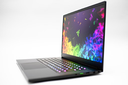 画像ギャラリー No.008のサムネイル画像 / 【PR】「Razer Blade 15」徹底検証。これはRazer史上最高のゲーマー向け15.6型ノートPCだ