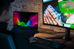 画像ギャラリー No.016のサムネイル画像 / 【PR】「Razer Blade 15」徹底検証。これはRazer史上最高のゲーマー向け15.6型ノートPCだ