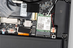 画像ギャラリー No.027のサムネイル画像 / 【PR】「Razer Blade 15」徹底検証。これはRazer史上最高のゲーマー向け15.6型ノートPCだ