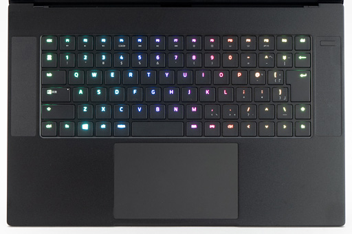 画像ギャラリー No.030のサムネイル画像 / 【PR】「Razer Blade 15」徹底検証。これはRazer史上最高のゲーマー向け15.6型ノートPCだ