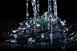 画像ギャラリー No.011のサムネイル画像 / 「Razer BlackWidow Ultimate 2018」レビュー。「防塵防滴」はゲーマー向けキーボードに必須の要素となるのか
