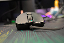 画像ギャラリー No.004のサムネイル画像 / ［CJ2019］「Razer Viper」は本当にものすごく軽い。実機でその魅力を体験した