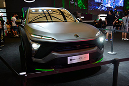 画像ギャラリー No.008のサムネイル画像 / ［CJ2019］「Razer Viper」は本当にものすごく軽い。実機でその魅力を体験した