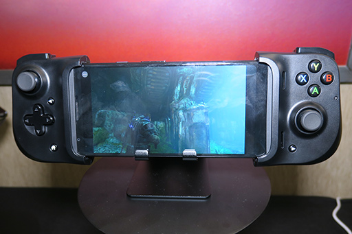 画像ギャラリー No.017のサムネイル画像 / Razer，NUCをベースにした小型デスクトップPC「Tomahawk」を発表。スマホ向け新型ゲームパッドなど多数の新製品も明らかに
