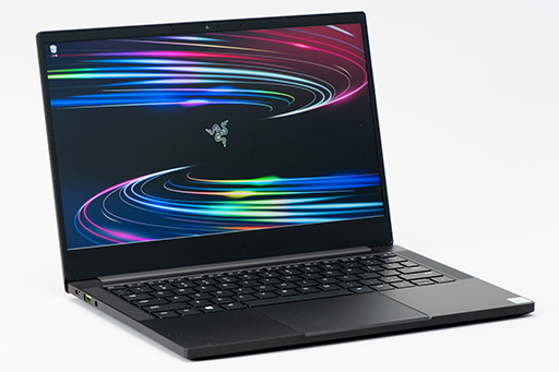 画像ギャラリー No.004のサムネイル画像 / 【PR】Razerの薄型ノートPC「Blade Stealth 13」を試す。アンダー1.4kgの持ち歩けるPCでFortniteやFall Guysを快適にプレイできる